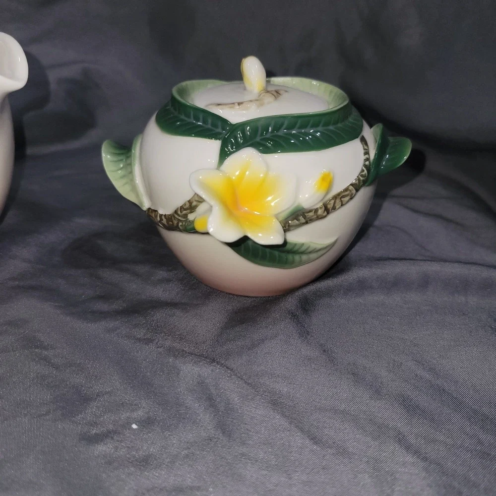 Franz Alii Hawaiian Flower Porcelain Plumeria Floral Tea Coffee Creamer Sugar